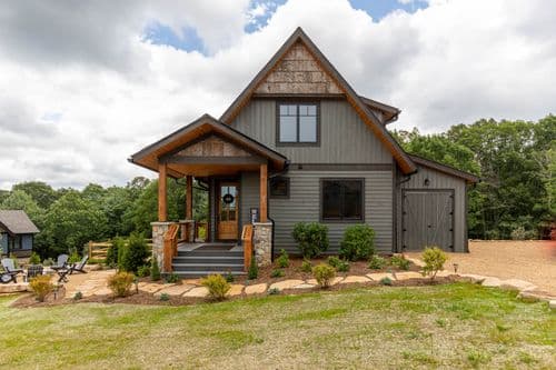 Soaring Hawk Home - Image 1