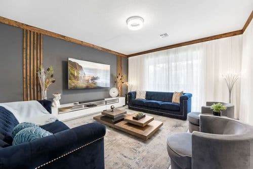 Sophisticated Dreambound Oasis - Image 1