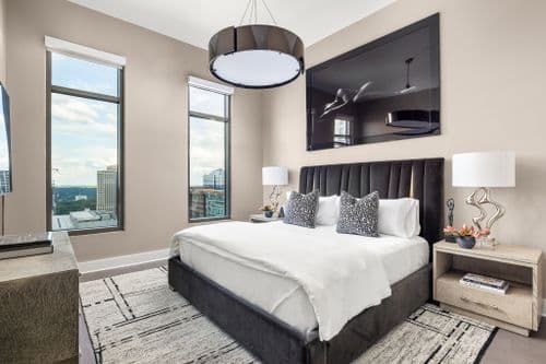 Sunrise Serenity Penthouse - Image 2