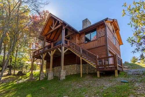Blue Creek Cabin - Image 1