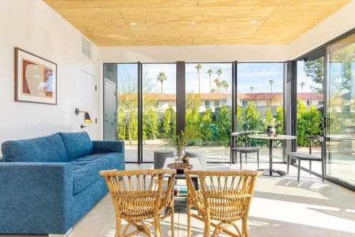 Black Rock House - Image 2
