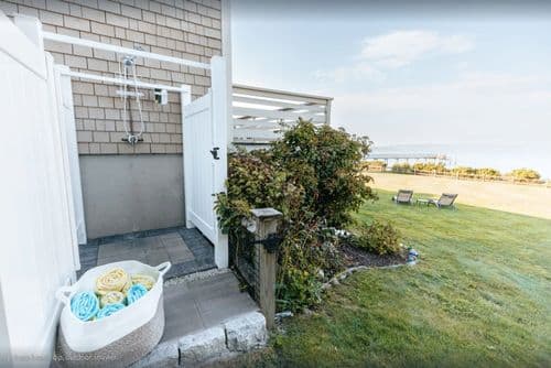 Mooring House - Image 30