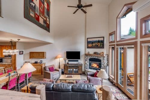Timber Retreat - Image 2