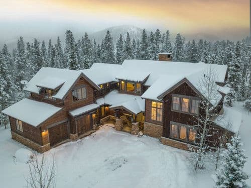 Last Nickel Lodge - Image 38