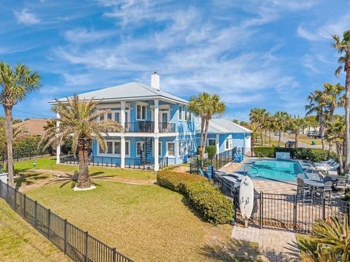 Front Beach Paradise - Image 1