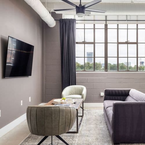 Piedmont Loft - Image 1