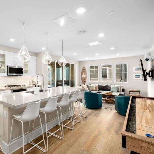 Bayside Bliss Home - Image 1