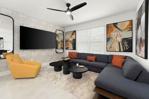 Sarah’s Suite - Image 2