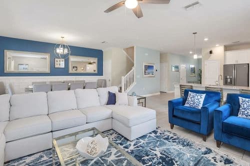 Resort Disney Home - Image 2