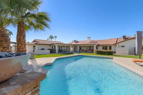 Desert Palm Oasis - Image 1