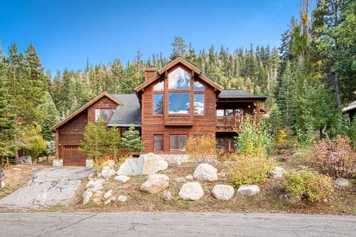 Vibrance Lodge - Image 1
