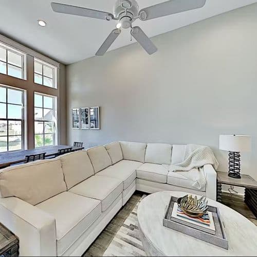Sleek Beach Home - Image 1