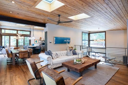 West Shore Hideaway - Image 1