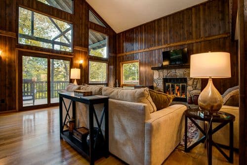 Wolf Ridge Retreat - Image 2