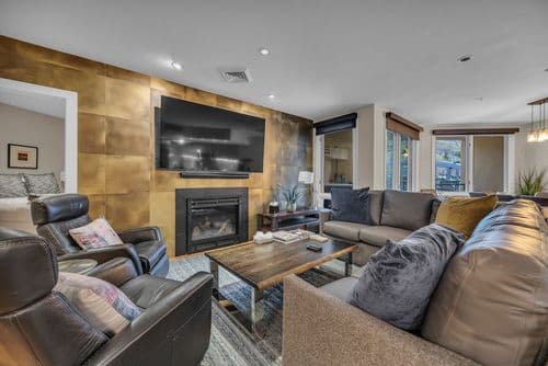 Winterline Lookout - Image 1