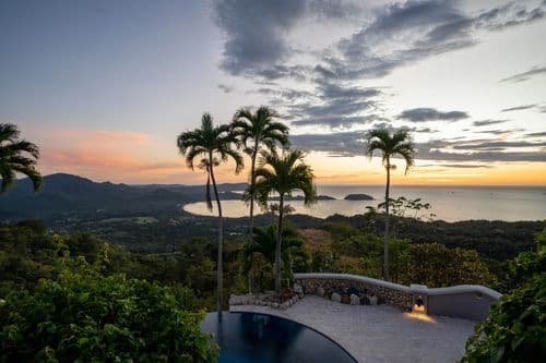 Island in the Sky - Image 2