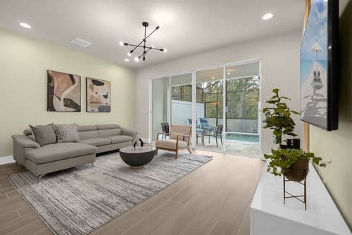 Elite Townhouse Retreat - Image 1