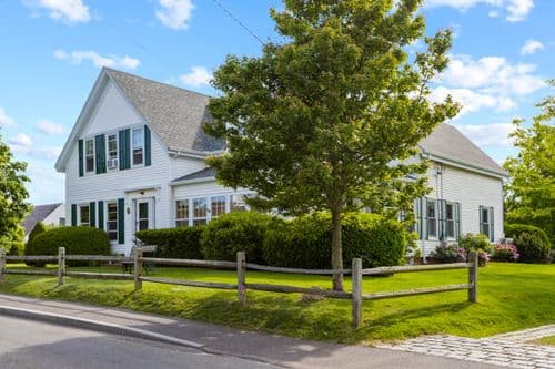 Chatham Farmhouse - Image 2