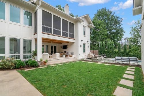 Magnificent Estate - Image 2