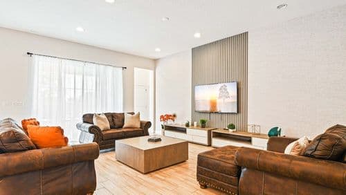 Marcello Boulevard Villa - Image 1