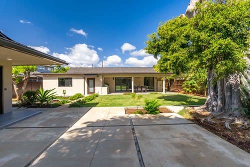 Kahala Zen - Image 1