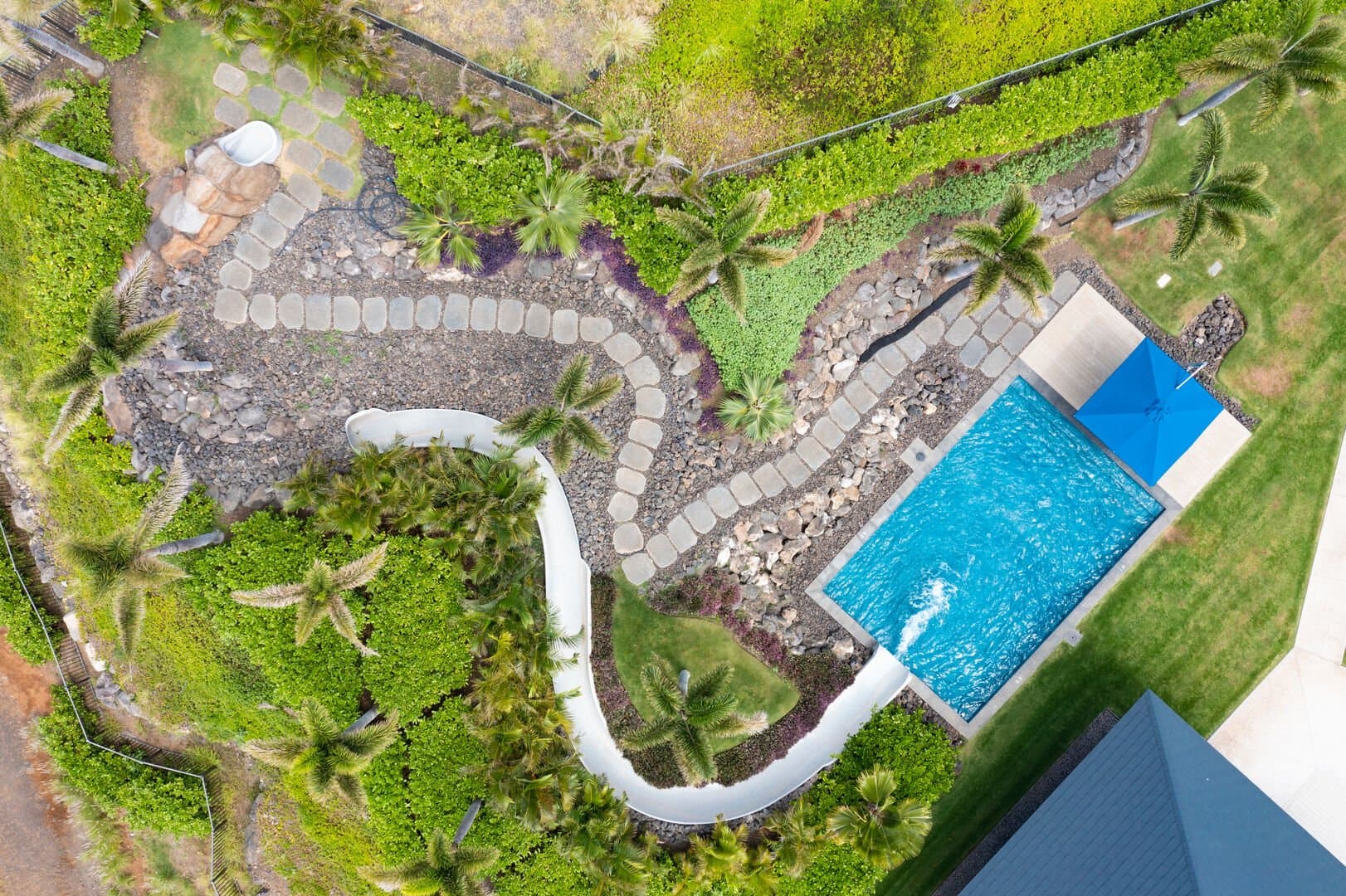 Hale Kailani - Image 78