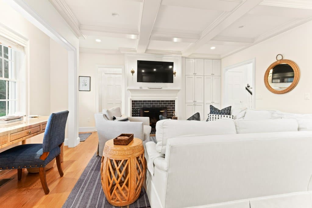 Harborside Hideaway - Image 12
