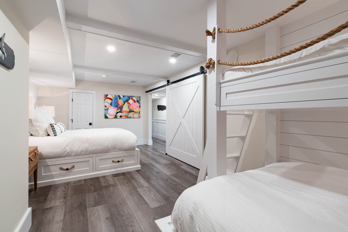 Harborside Hideaway - Image 45