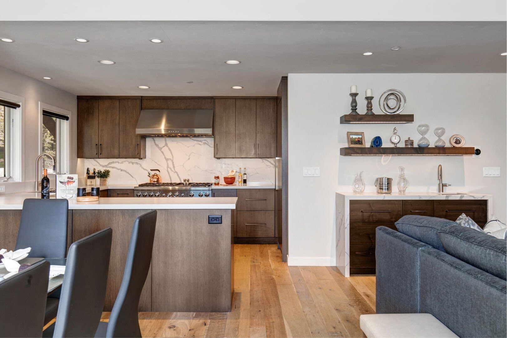 Little Belle Residence #5 - Image 17