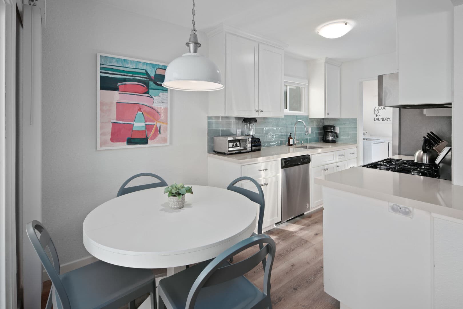 Surf and Bay - Image 4