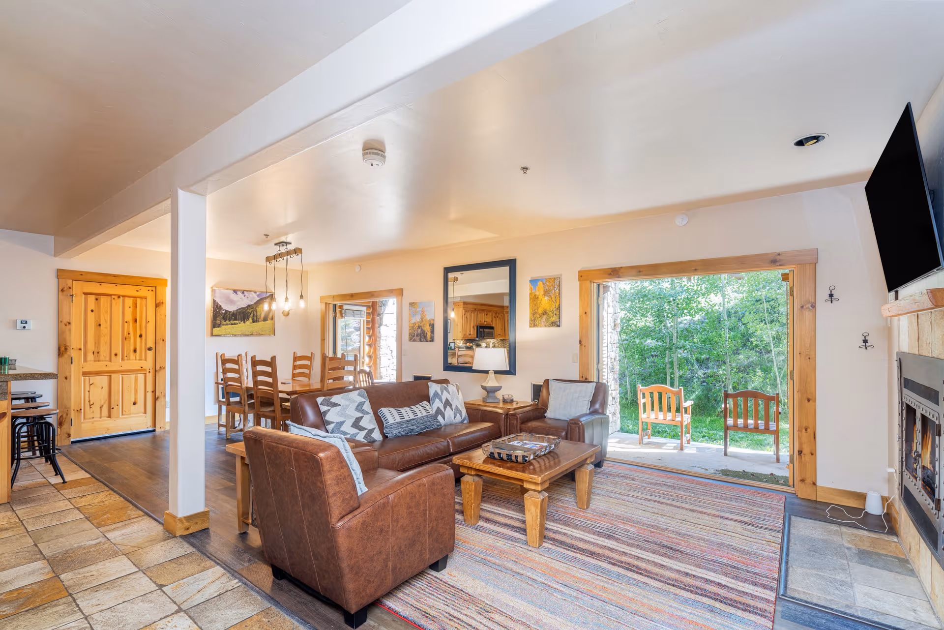 Alpine Light Landing - Image 1