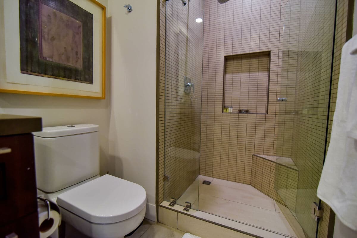 Miramar Condo 5B - Image 13