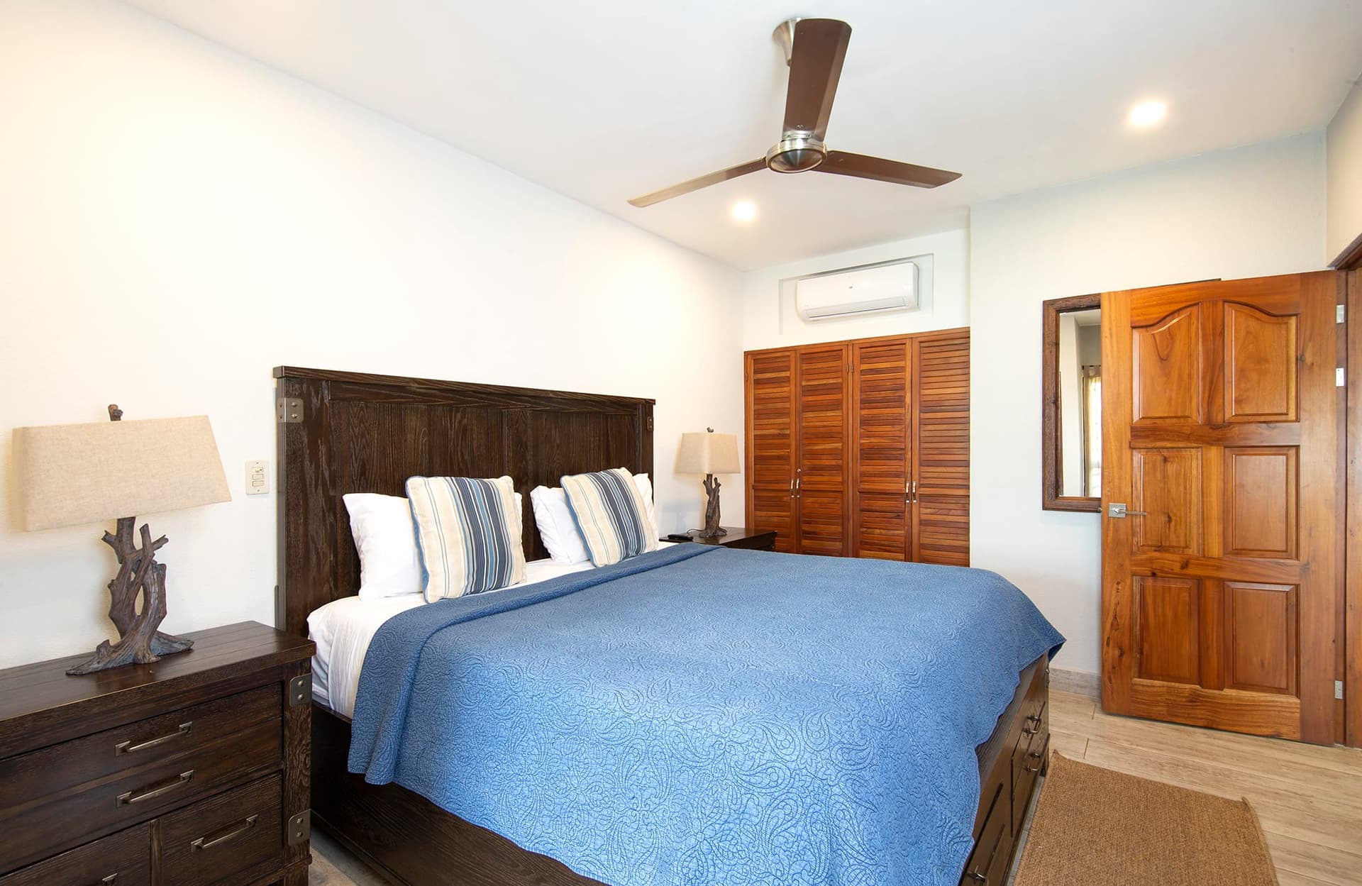 Marina Cove 605 - Image 13