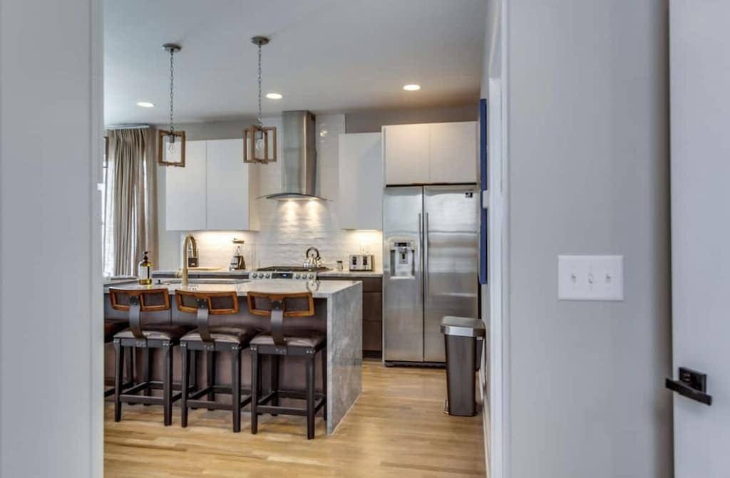 Broadway House - Image 8