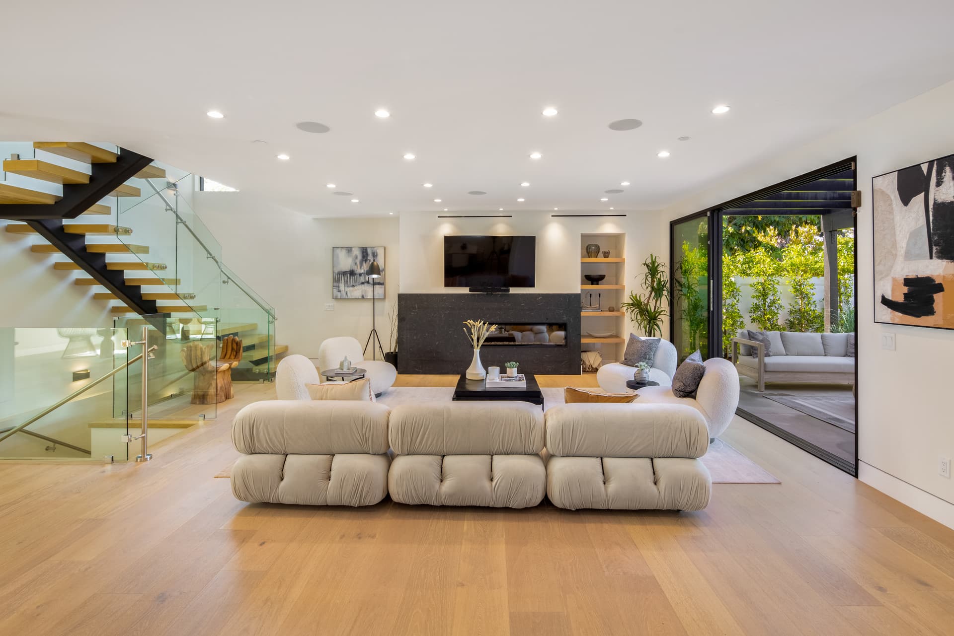 Waring Villa - Image 7