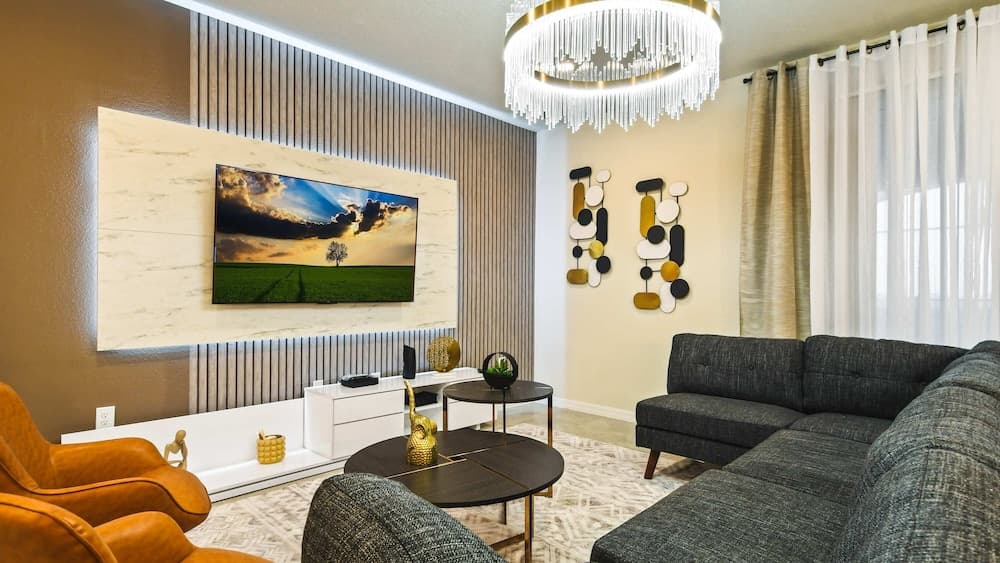 Mario Villa #3715 - Image 1