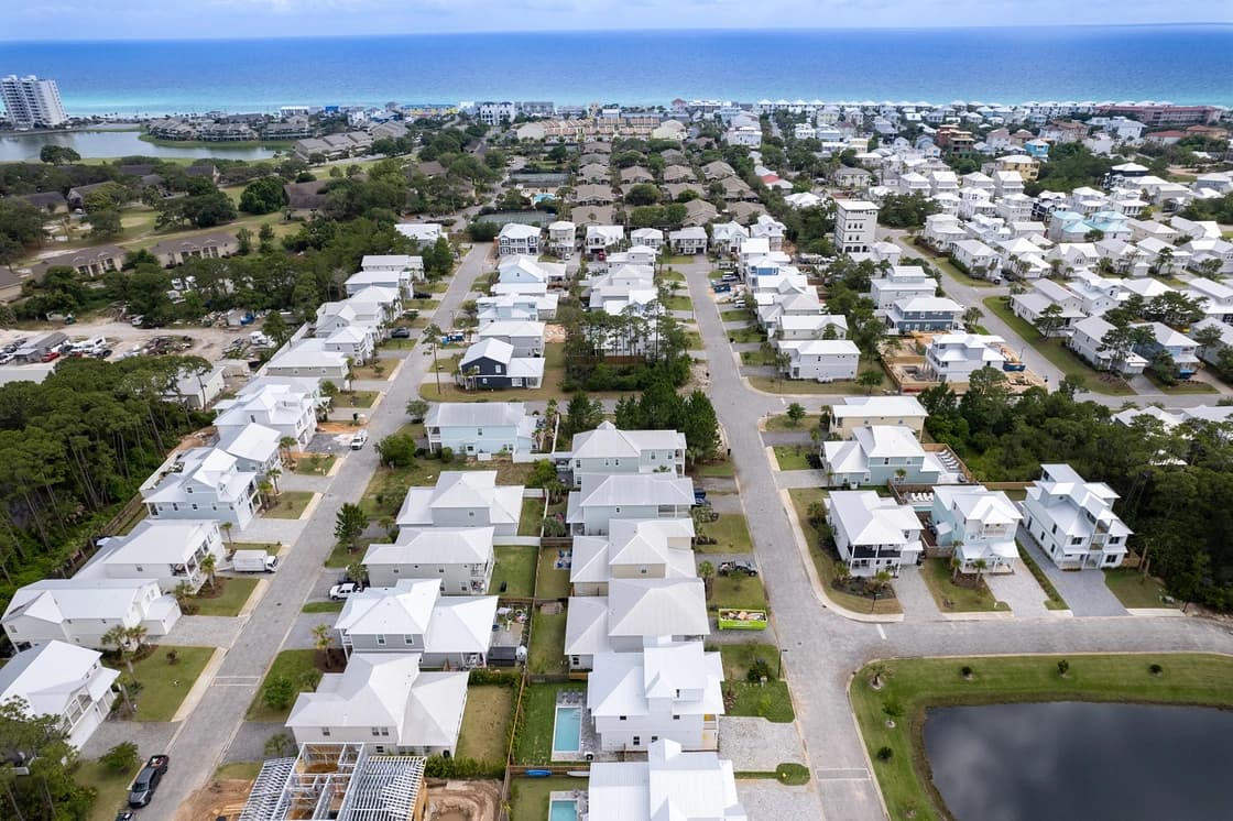 Flipper Manor - Image 39