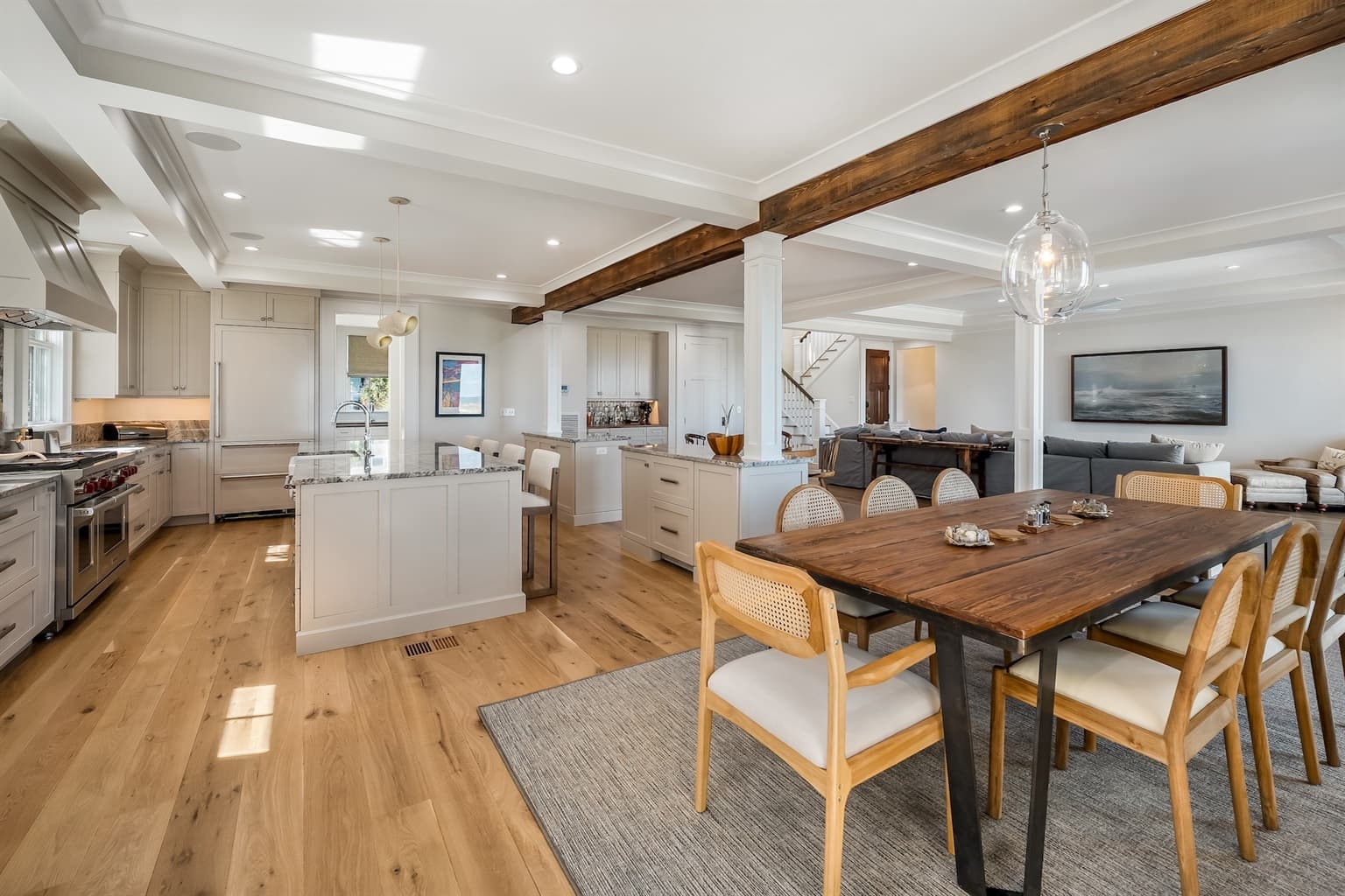 Beach Shelter - Image 6