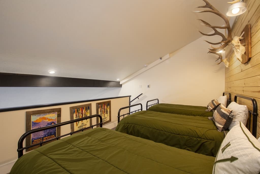 Crestview Place Residence 507 - Image 17