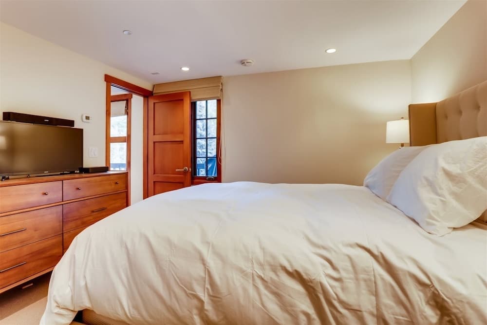 Vorlaufer #303 - Image 10