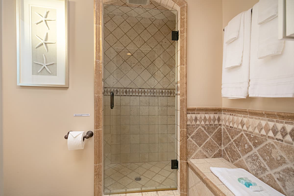 Surreal Bayfront - Image 18