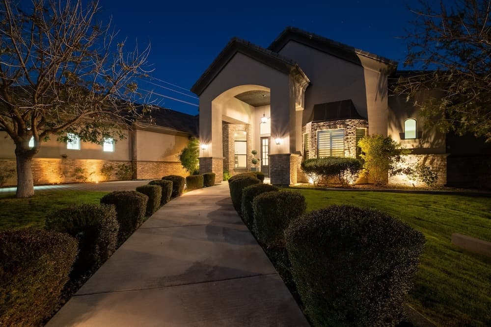 Man O Man - Image 183