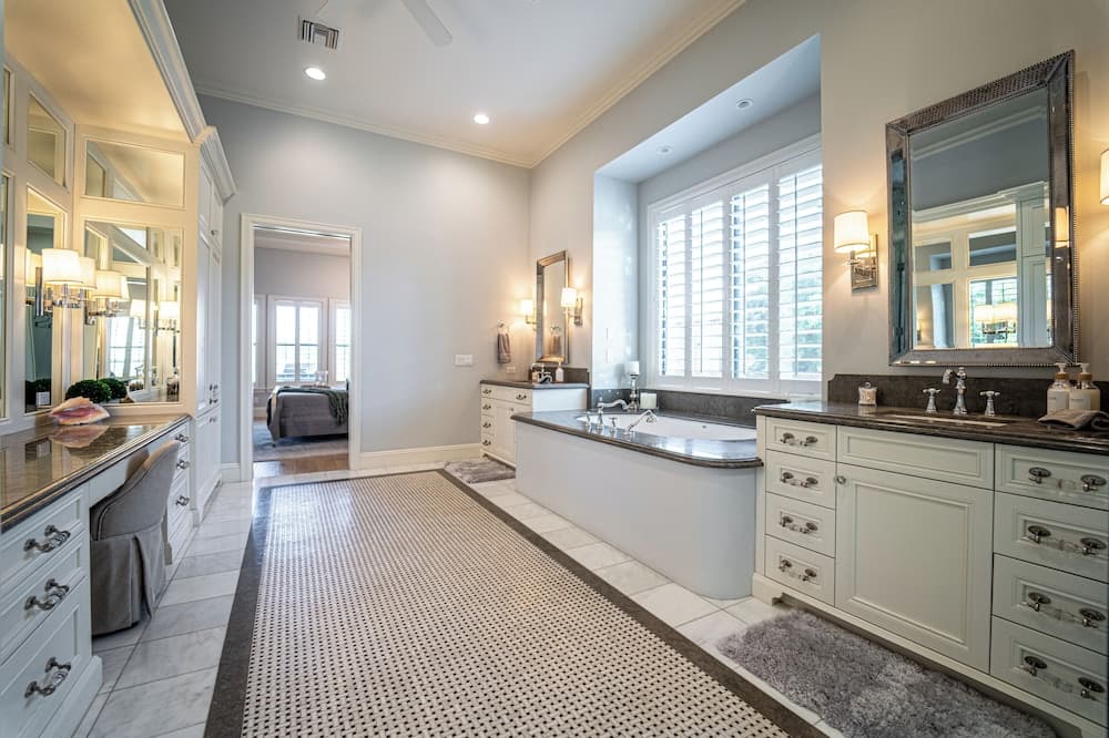 Man O Man - Image 37