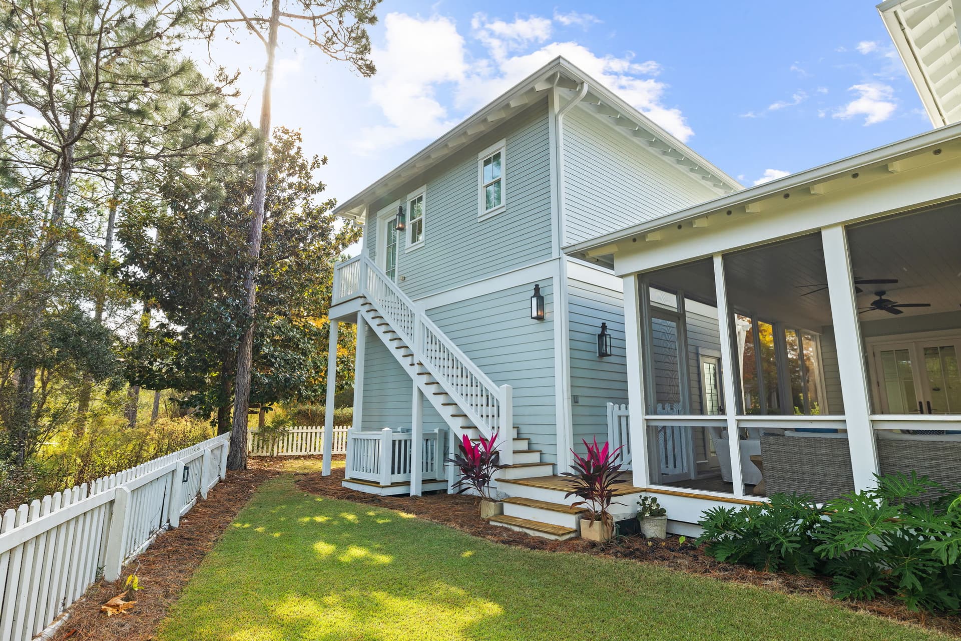 Sunflower Place - Image 2