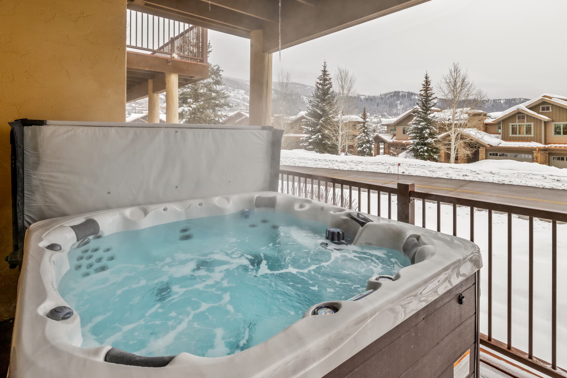 Flattop Townhome #1075 - Image 2