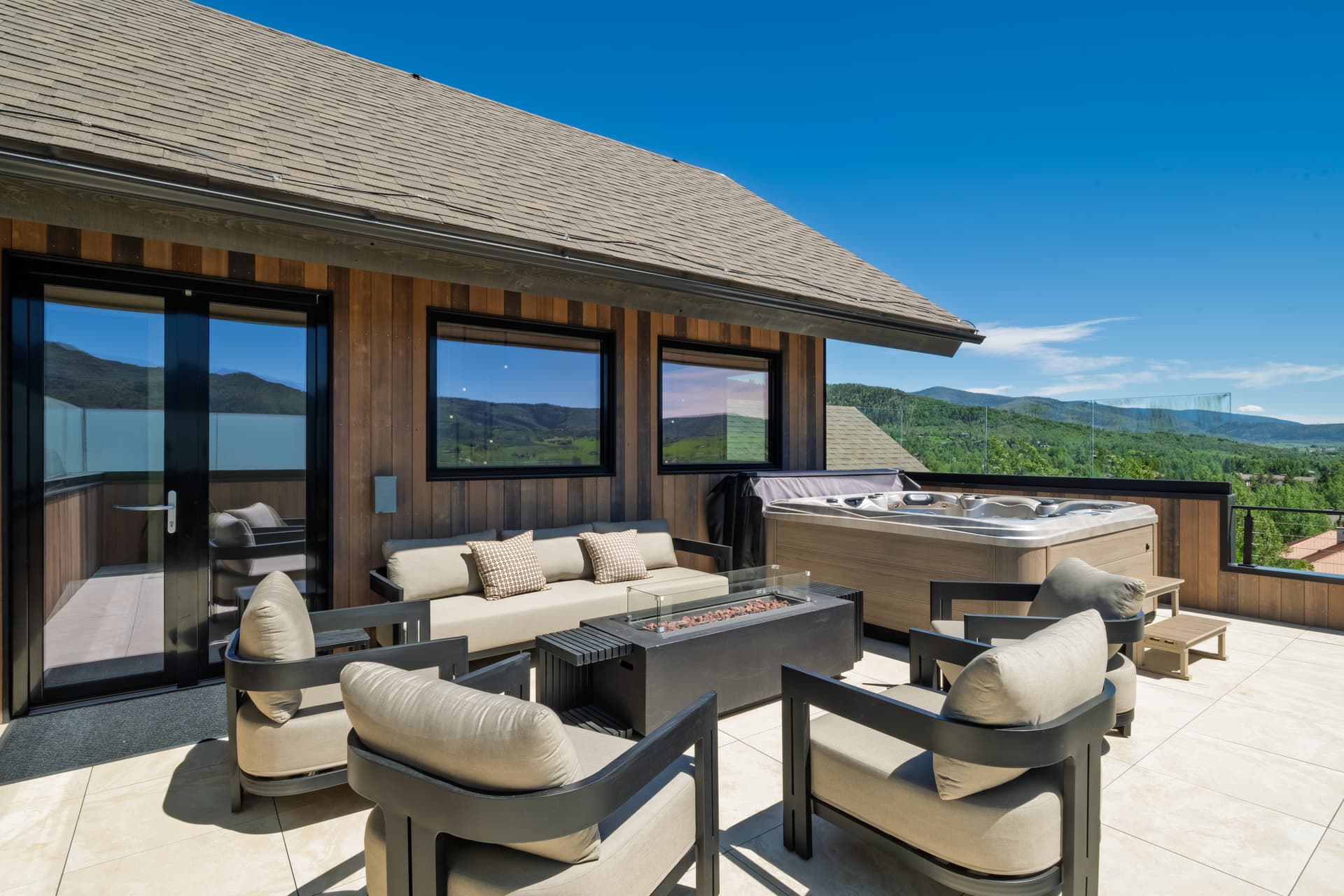 Eagle Ski Townhome #1097 - Image 2