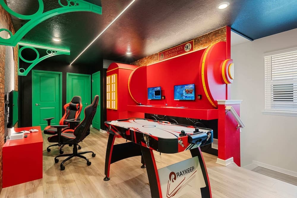 Blue Island Townhome - Image 3