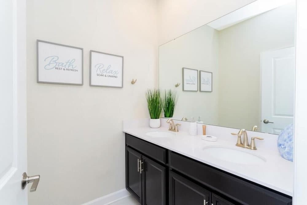 Champions Gate #1156 - Image 31