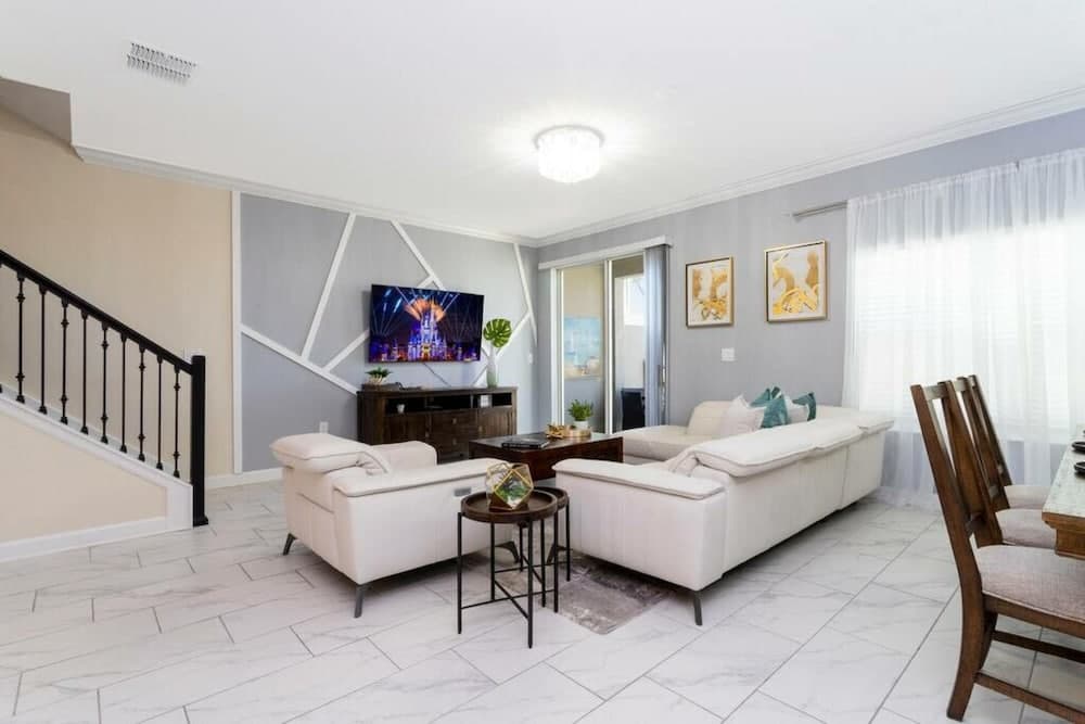 Champions Gate #1156 - Image 4