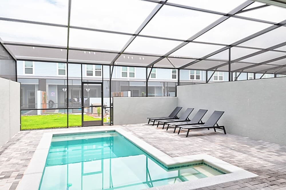 Fantastic Family #1177 - Image 2